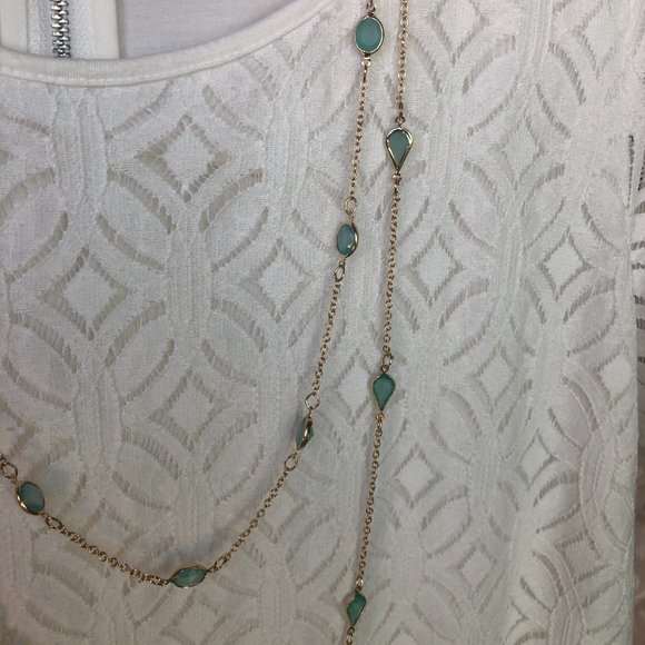 Green Necklace Earring Set - Picture 4 of 13